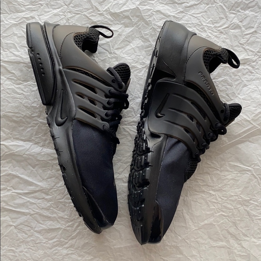 NWT Nike presto triple black running shoes - Picture 6 of 8